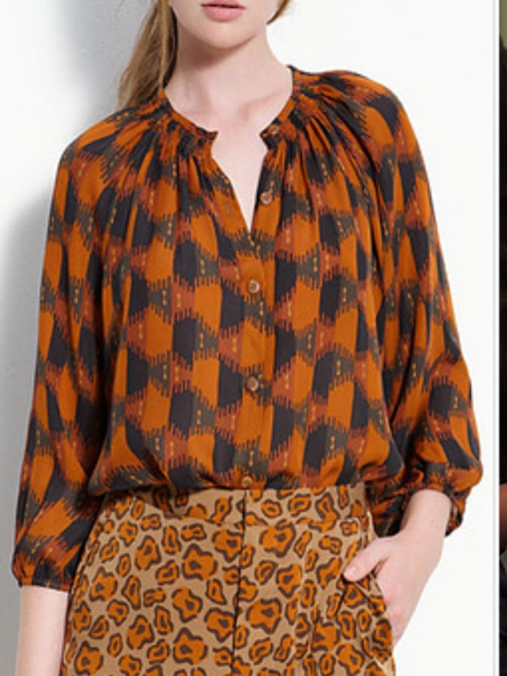 Tucker the classic‎ geo print silk blouse Size Small